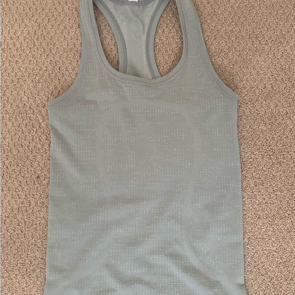 Lululemon swiftly tank size 2